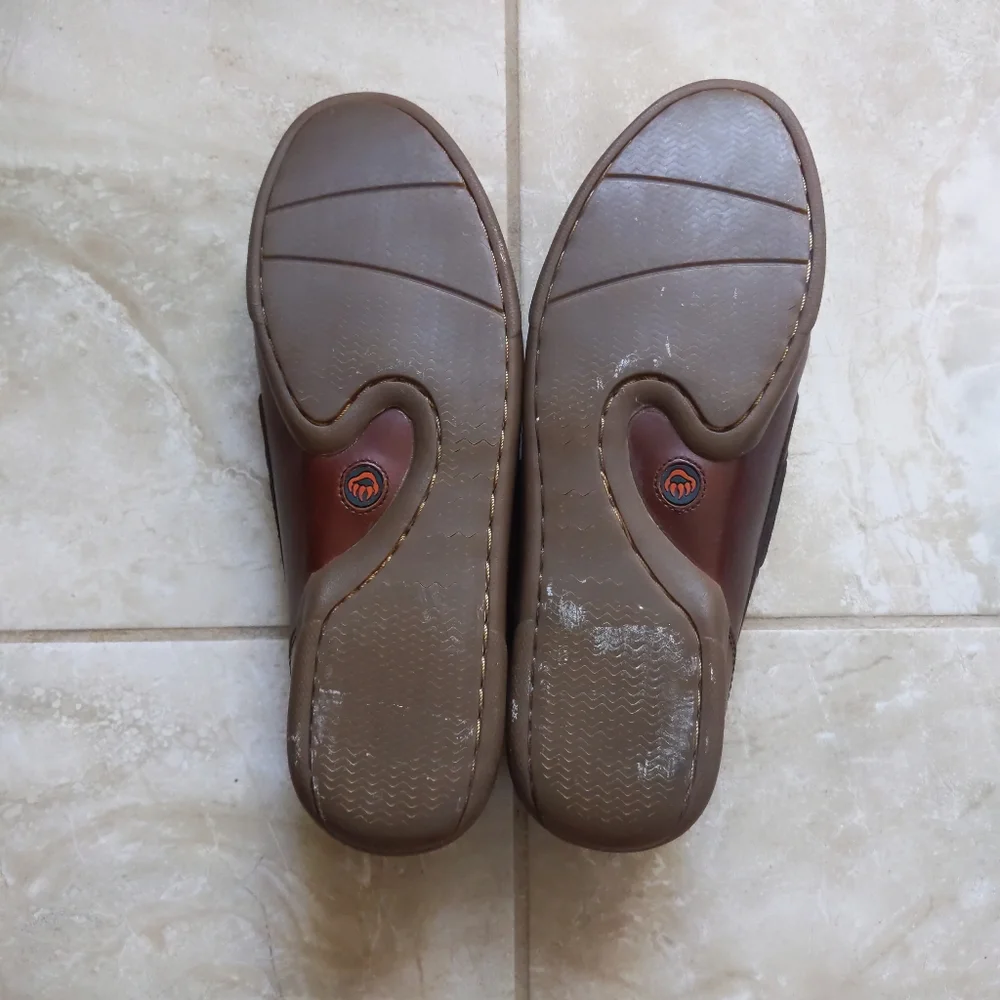 Near New Wolverine Brown Leather Boat Shoes 9W